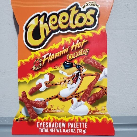 Cheetos Flamin' Hot Crunchy Eyeshadow Palette - 12 Shades & Mirror - Picture 7 of 7